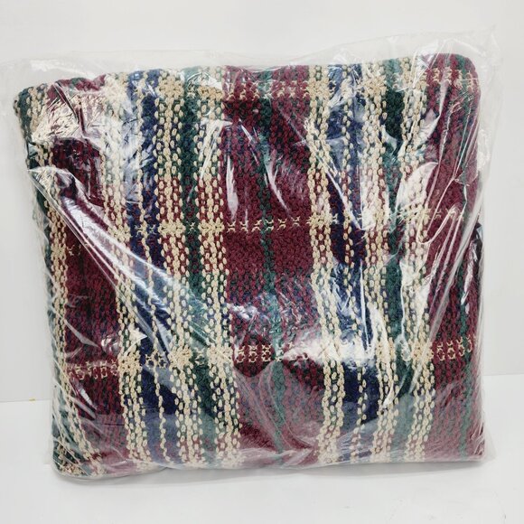 J.C. Penney Home Collection 100% Acrylic Twin Blanket Plaid Design Red/Blue/Crea - Picture 4 of 4